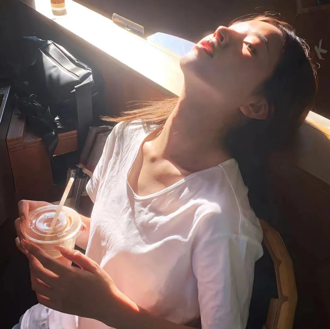 幸福吻上我的脸